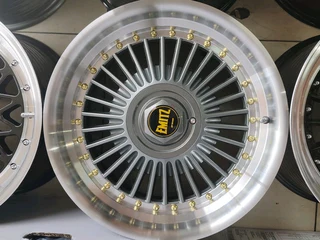 Wicked Offer❗17" 8j Wide Rims