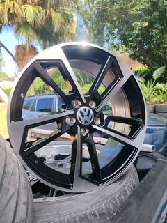 WICKED OFFER 17&#34; Vw/Audi Replica Rims REDUCED