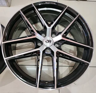 WICKED OFFER 19&#34; Vw/Audi Reps REDUCED