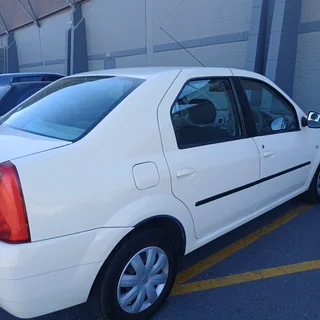 2011 Renault Logan 1.6MPI 8v 5 speed (Roadworthy certificate)