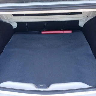 2011 Renault Logan 1.6i 5 Speed ( Roadworthy certificate included)