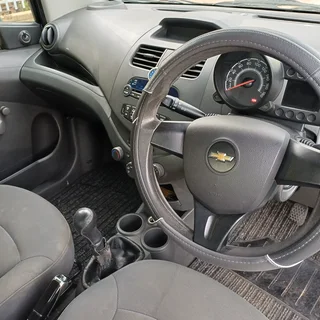 2011 Chevrolet Spark 1.2  4cyl  5 Speed (ONLY118499km)(Slightly negotiable upon viewing)