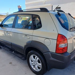 2006 Hyundai Tucson 2.0 GLS 5 Speed (ONLY 161500km)