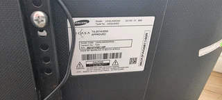 Samsung 32inch smart tv with remote