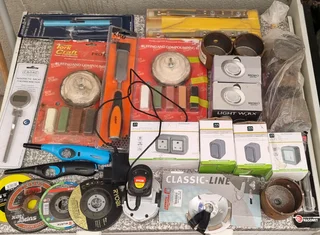 Joblot items. R1000 for the lot