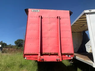 2010 Afrit Tri axle coke trailer