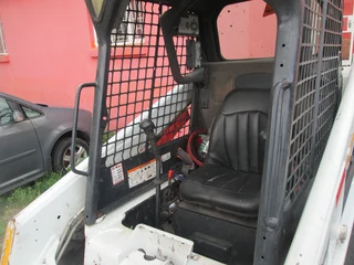 BOBCAT S130 SKIDSTEER IN EXCELLENT CONDITION