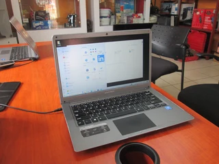 Connex L1430-pro  Swift Book Pro Laptop With Charger In Good Condition