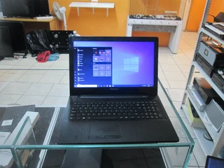 Lenovo G50-70 Laptop 6gb 500gb Hdd With Charger In Good Condition