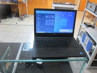 Dell Inspiron 15-3552 Laptop With Charger 4gb 500gb Hdd