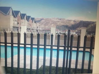 FLAT - Ad posted by Maria Du Toit