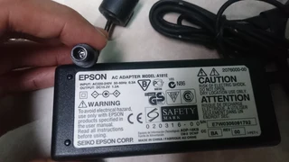 Laptop/printer charger/power supply