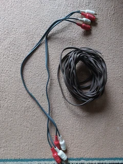 Speaker cables and spikes