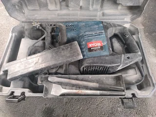 Ryobi Breaker DH-25
