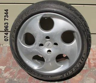 Momo 16 Inch Mag Wheel With Dunlop Tyre