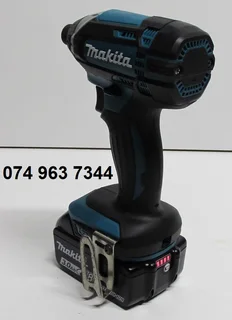 Makita DTD152 Lithium Ion 18V Cordless Impact Driver Set - 165Nm