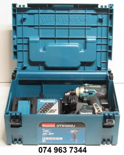 Makita DTW300ZJ Cordless 1/2&#34; Drive Brushless 330Nm Impact Wrench Set