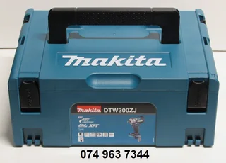 Makita DTW300ZJ Cordless 1/2&#34; Drive Brushless 330Nm Impact Wrench Set