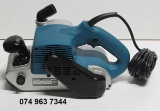 Makita 9403 Industrial 100mm / 4&#34; 1200W Belt Sander