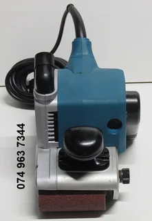 Makita 9403 Industrial 100mm / 4&#34; 1200W Belt Sander