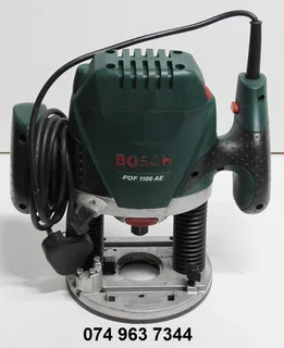 Bosch POF1100AE Electronic Variable Speed 1/4" Router