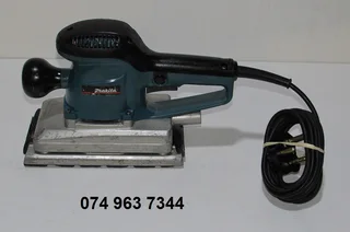 Makita BO4900 Industrial 1/2 Sheet 330W Orbital Sander