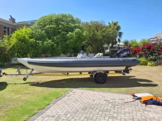 7M Falcon Rubber duck Mint condition