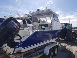 Vision 24 with 2 x 115 Suzuki 4 Strokes