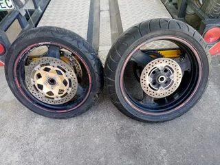 Kawasaki Zx12 R Gen 2 Set Of Rims And Discs