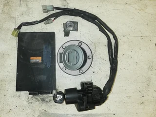 Yamaha R1 Ecu And Ignition [4c8 Model 07-08]