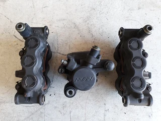 YAMAHA R1/R6 brake calipers