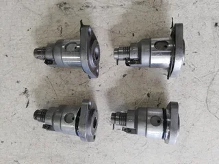 YAMAHA R1 spares [5vy model 04-06]