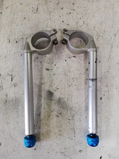 YAMAHA R1 spares [5vy model 04-06]