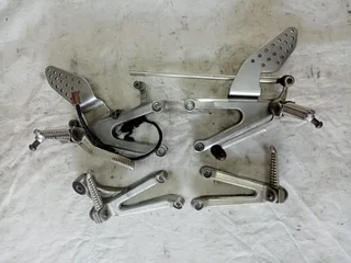 Yamaha R1 Complete Foot Peg Hanger Set[5pw Model 2002-2003]