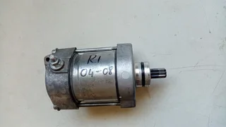 YAMAHA R1 engine casings [2004 to 2008 models 5vy 4c8]