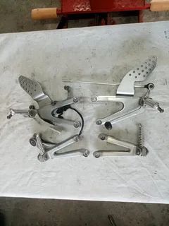 Yamaha R1 Foot Peg Hanger Set [02-03 Model 5pw]