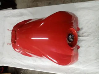 YAMAHA R1 fuel tanks [5vy model 04-06]