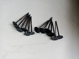 Yamaha R1 Big Bang Valves And Good Complete Cylinder Head [09-14]