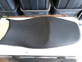 YAMAHA YZF 600 thundercat spares