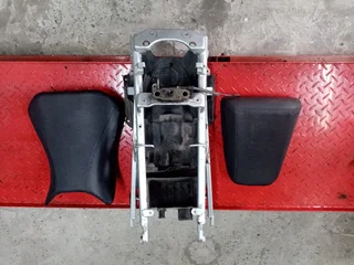 Suzuki Sv 1000 Subframe  And Seats