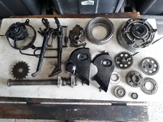 SUZUKI TL 1000 S spares