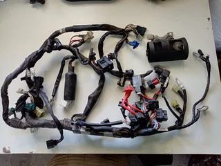 YAMAHA R6 spares [06-16 models]