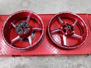 Yamaha R1 Set Of Rims  [04-14 Models]