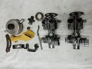 YAMAHA R1 BIG BANG throttle bodies fuel pumps and air boxes [09-14 models]