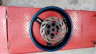 YAMAHA FZ1000 complete rear rim [5lv model 02-05]