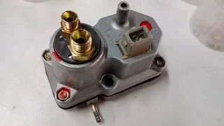 Mercedes-Benz 350/450 warm up regulator