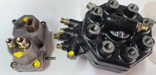 Mercedes-Benz 350/450 V8 fuel distributor w/warm up regulator(WUR)
