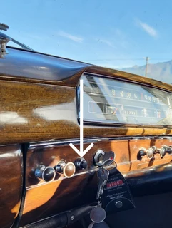 Mercedes-Benz Ponton starter button