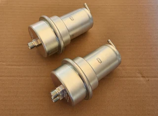 Mercedes-benz Bosch Fuel Accumulator W126/w107/w116