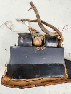 Mercedes-Benz W108 dash A/C blower and console